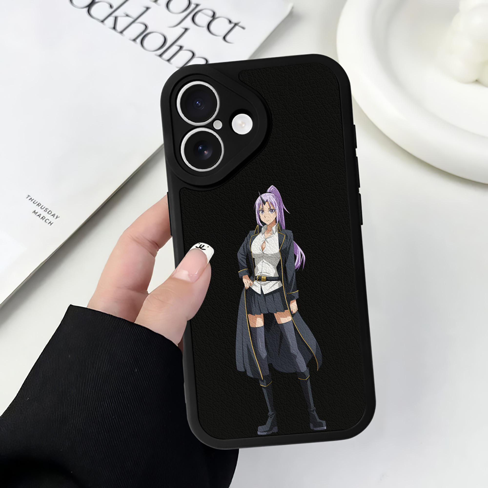 （画像用） 転スラ Regarding Reincarnated to Slime 【iPhone 16シリーズ対応】シリコンスマホケース（レザー調） 材質：シリコン